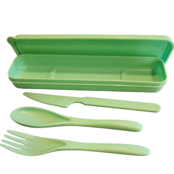 PLASTIC PORTABLE CUTLERY WITH COVER - GREEN